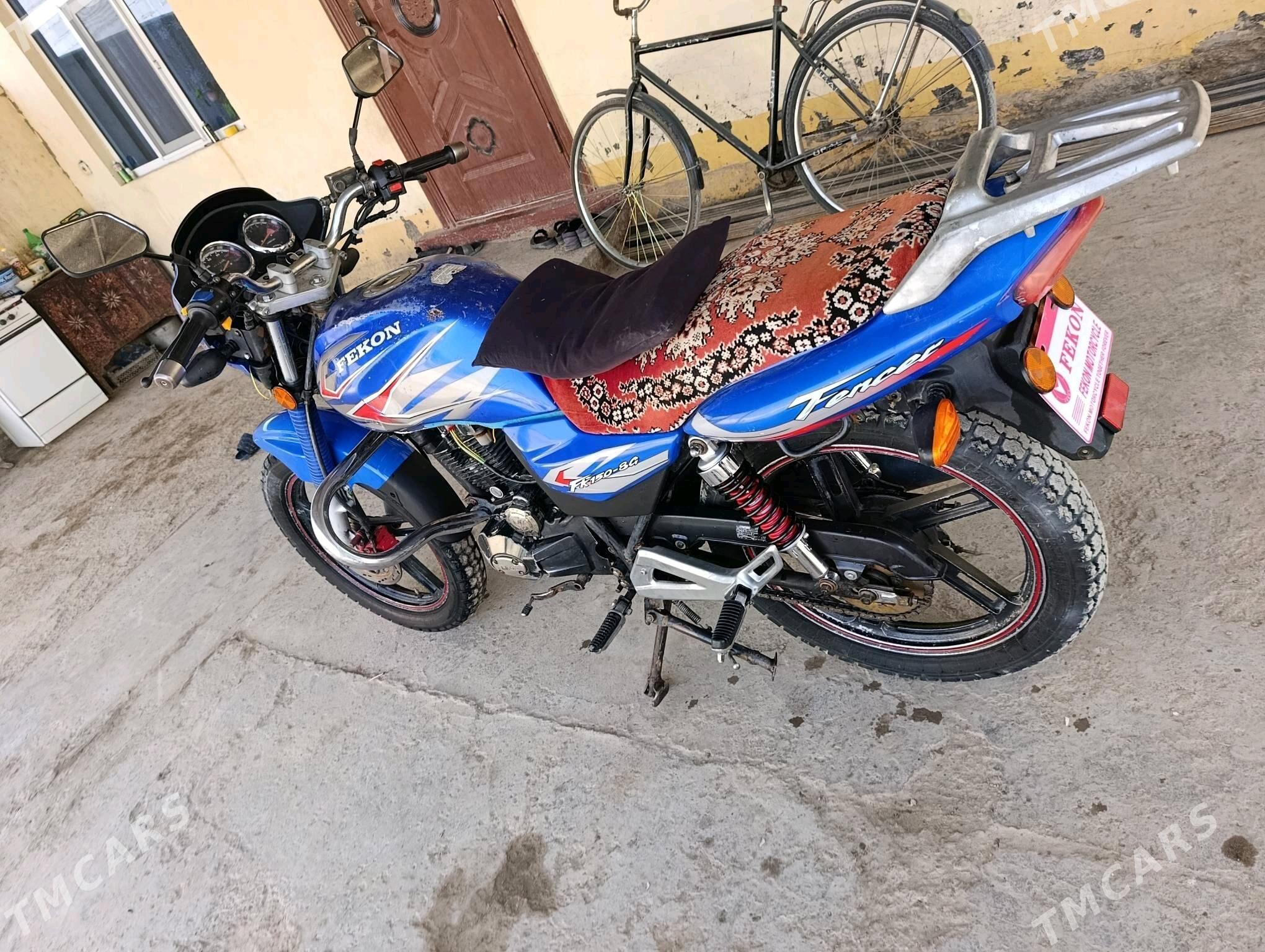 Fekon FK200-14G 2013 - 16 000 TMT - Бахарден - img 3