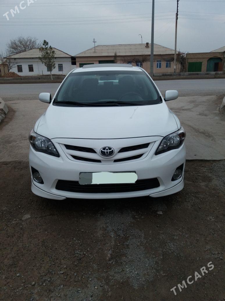 Toyota Corolla 2010 - 155 000 TMT - Туркменабат - img 1
