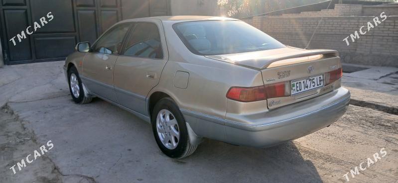 Toyota Camry 2000 - 130 000 TMT - Kerki - img 1