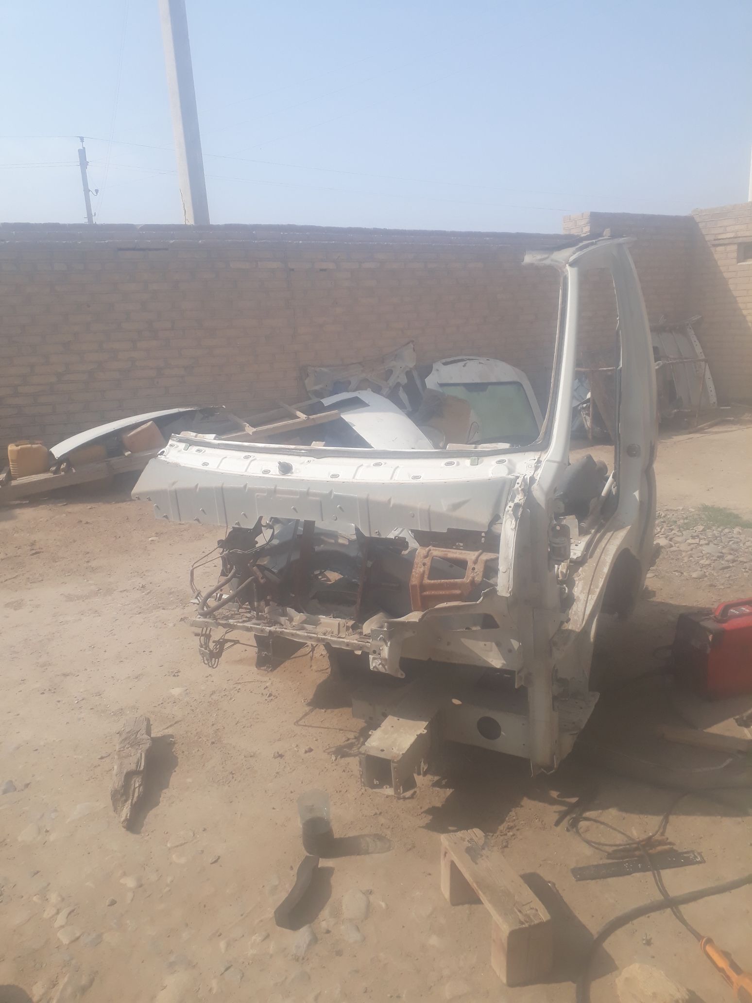 nissan urvan morda 2 000 TMT - Мары - img 1