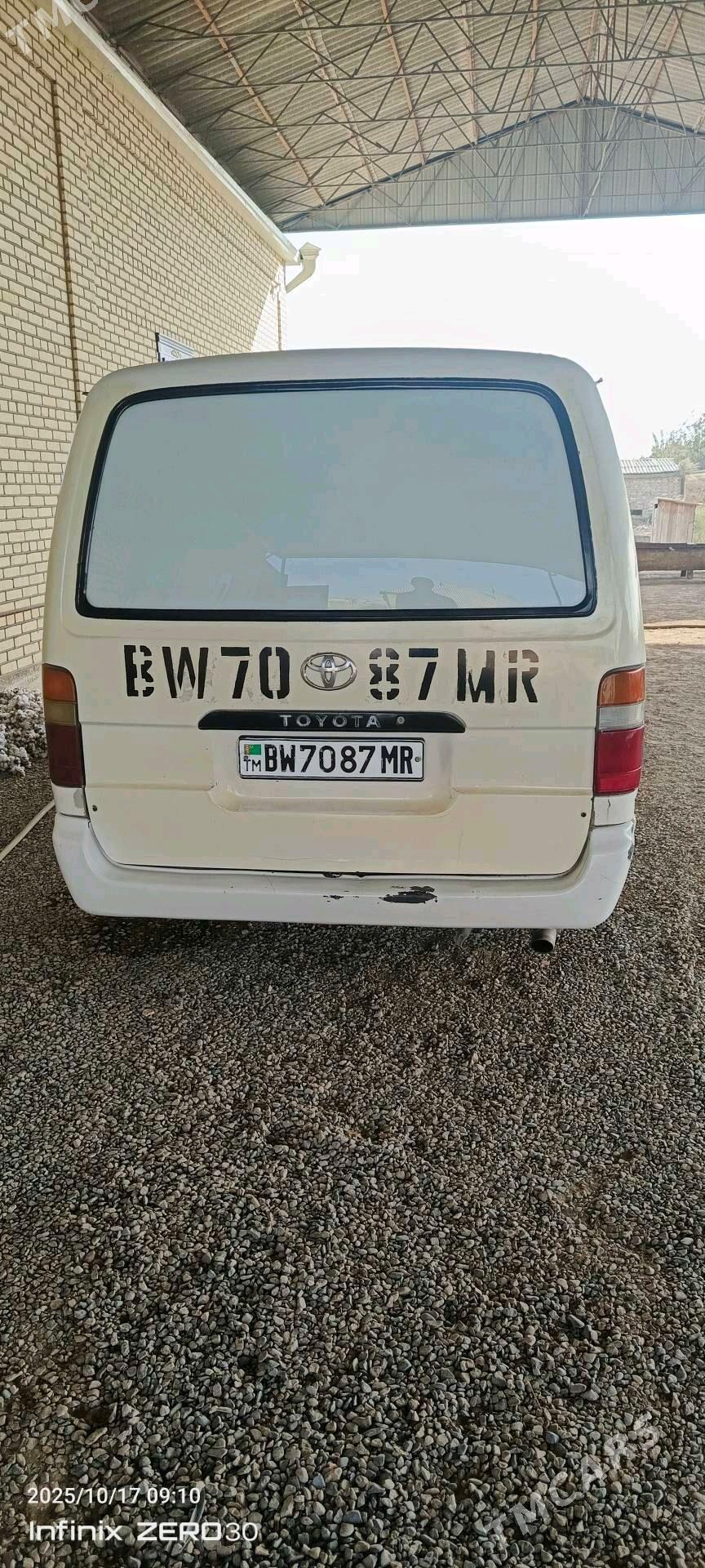 Toyota Hiace 2001 - 100 000 TMT - Векильбазар - img 2