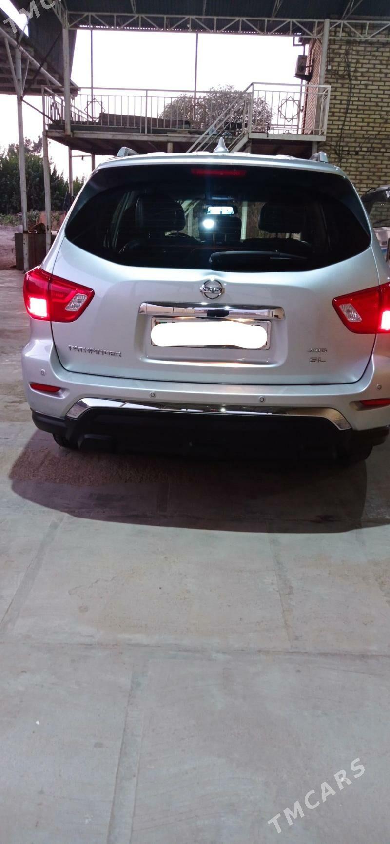 Nissan Pathfinder 2019 - 290 000 TMT - Мары - img 2
