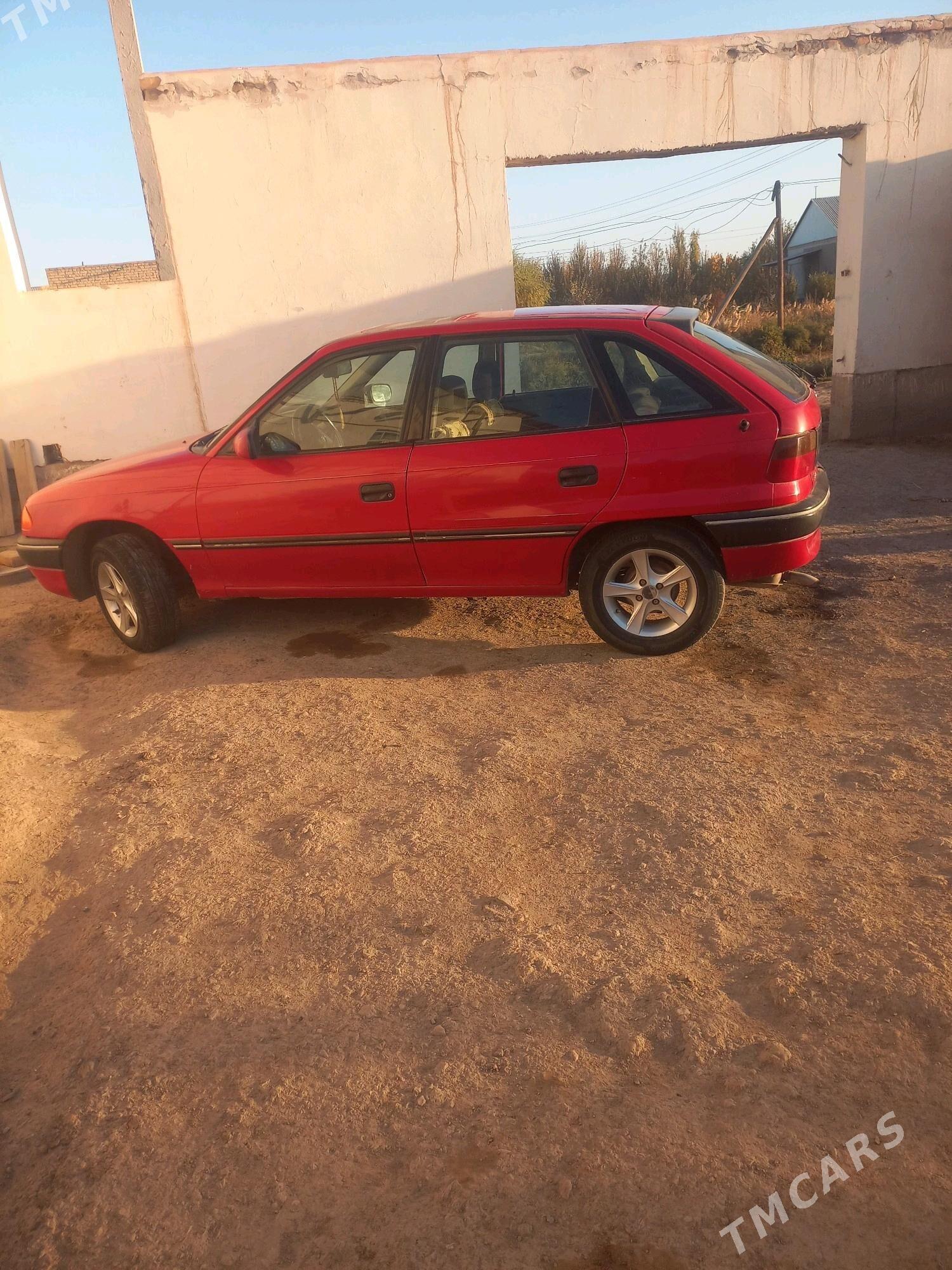 Opel Astra 1993 - 38 000 TMT - Кёнеургенч - img 6