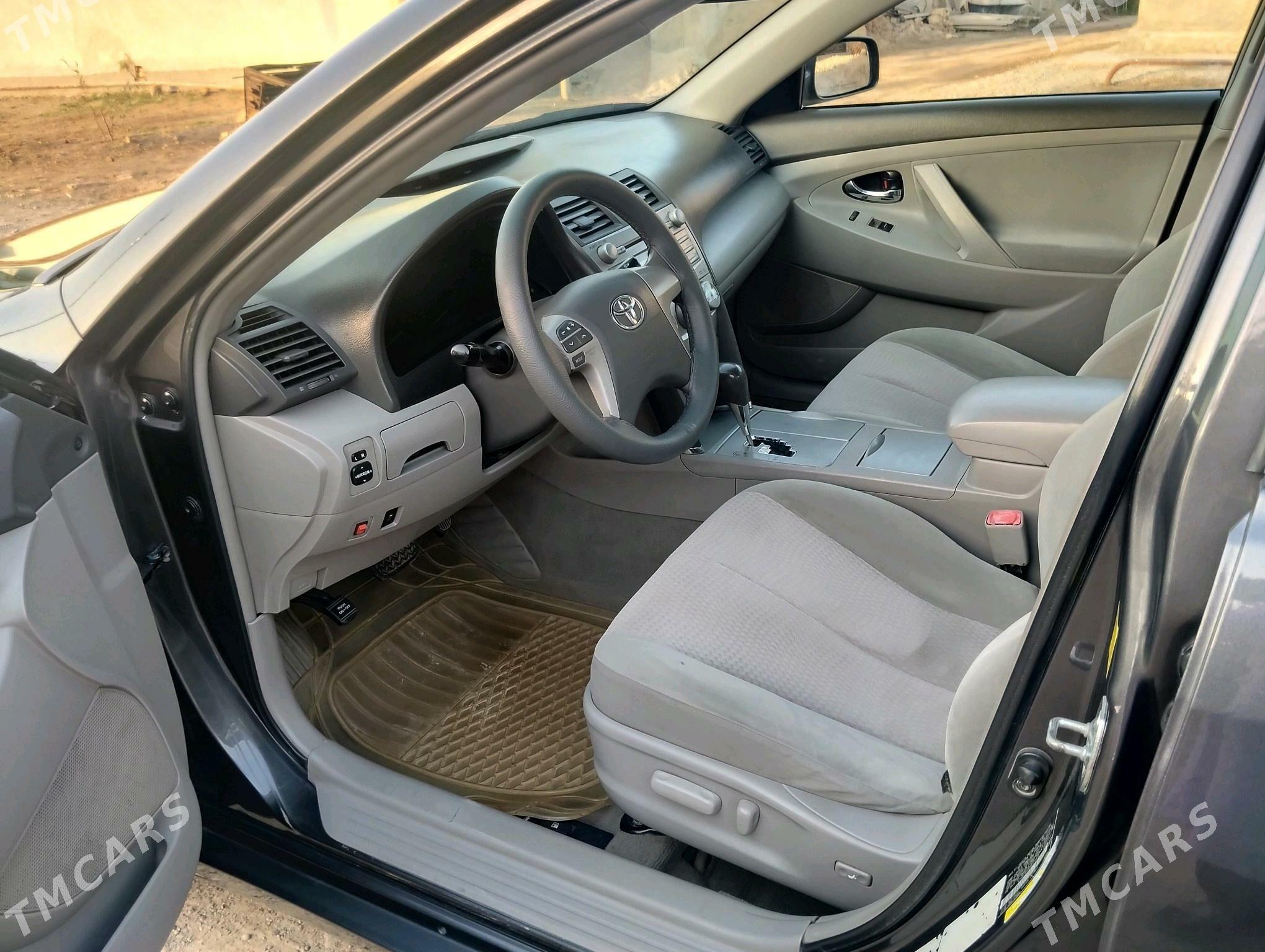 Toyota Camry 2011 - 185 000 TMT - Мары - img 6