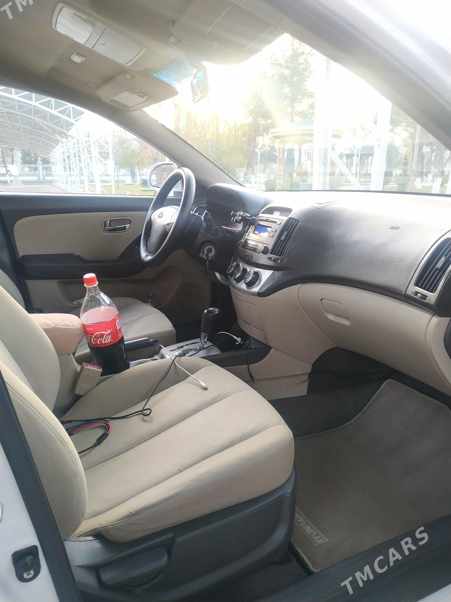 Hyundai Elantra 2010 - 149 000 TMT - Ашхабад - img 4