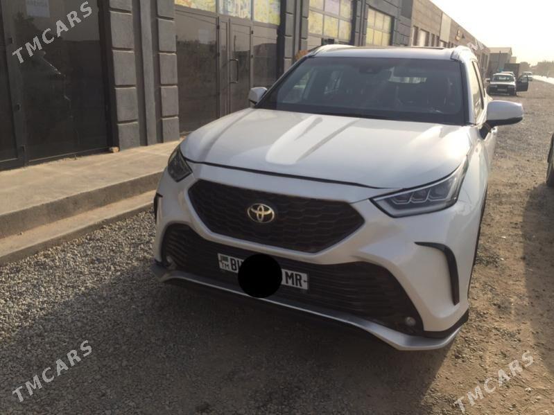 Toyota Highlander 2021 - 500 000 TMT - Мары - img 3