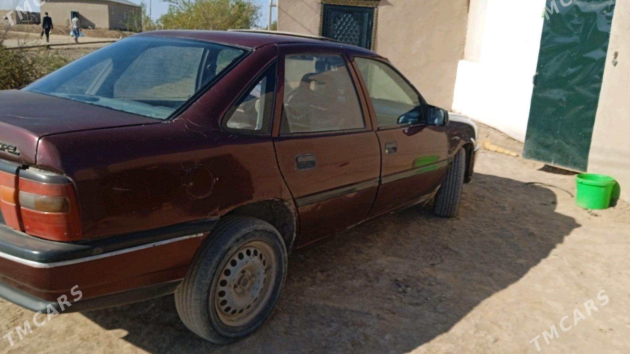 Opel Vectra 1993 - 22 000 TMT - Рухубелентский этрап - img 2