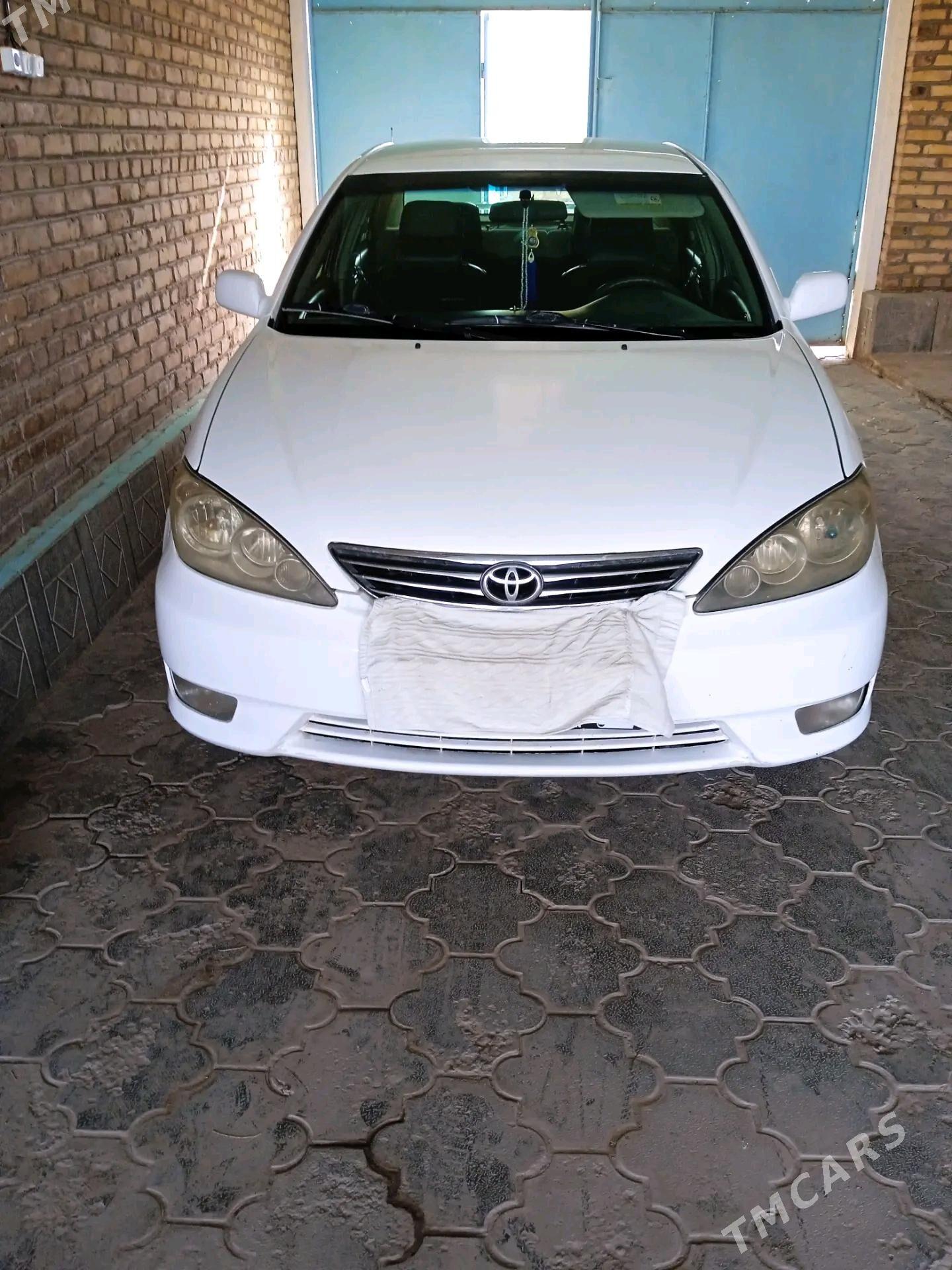 Toyota Camry 2002 - 160 000 TMT - Керки - img 1