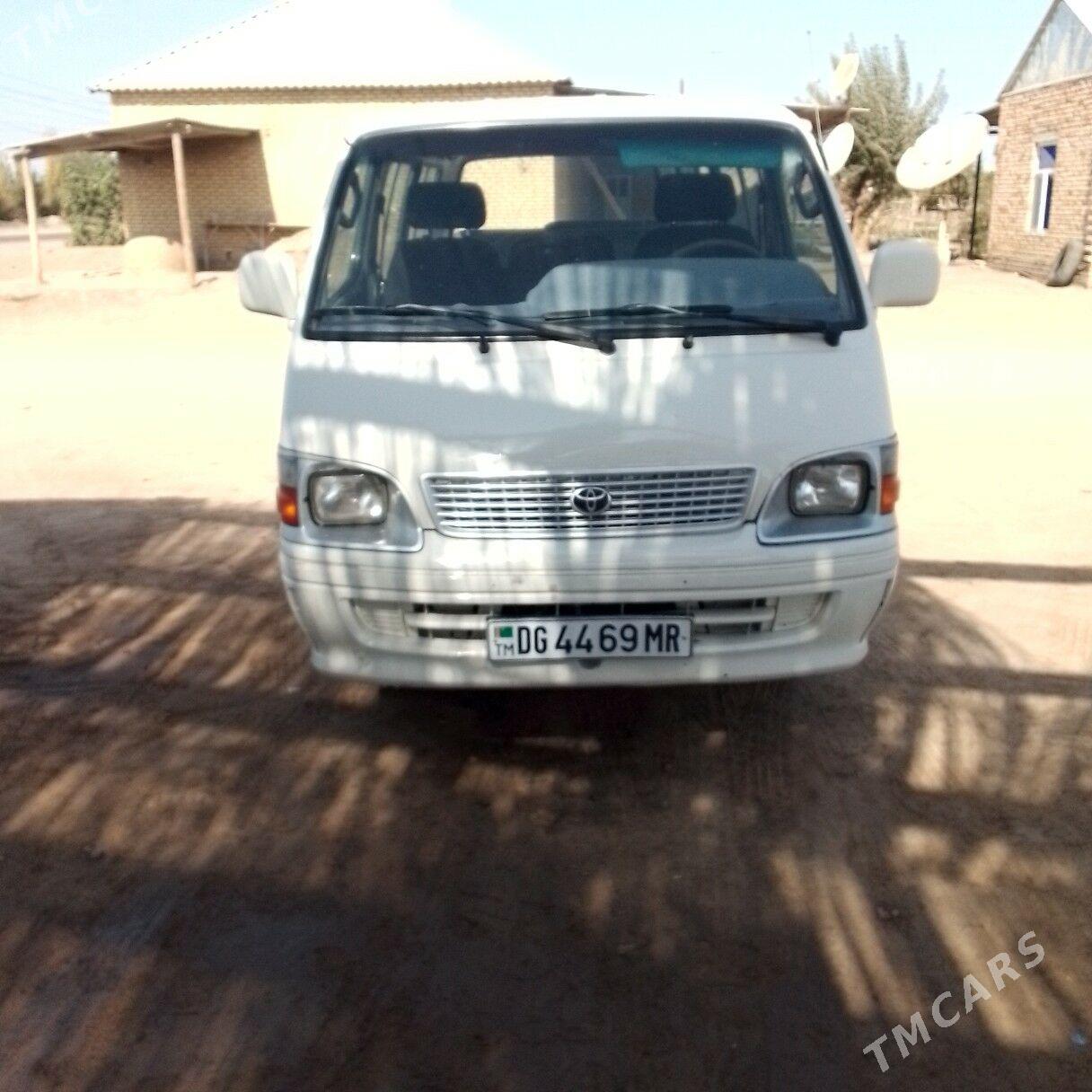 Toyota Hiace 2004 - 140 000 TMT - Туркменгала - img 6