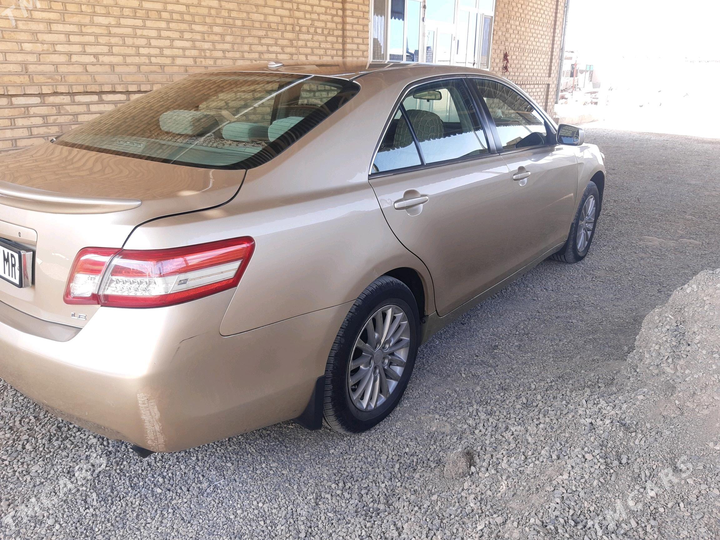 Toyota Camry 2011 - 200 000 TMT - Векильбазар - img 4