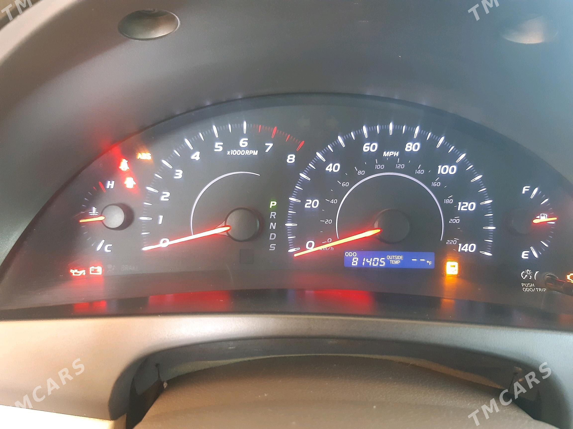 Toyota Camry 2011 - 200 000 TMT - Векильбазар - img 5