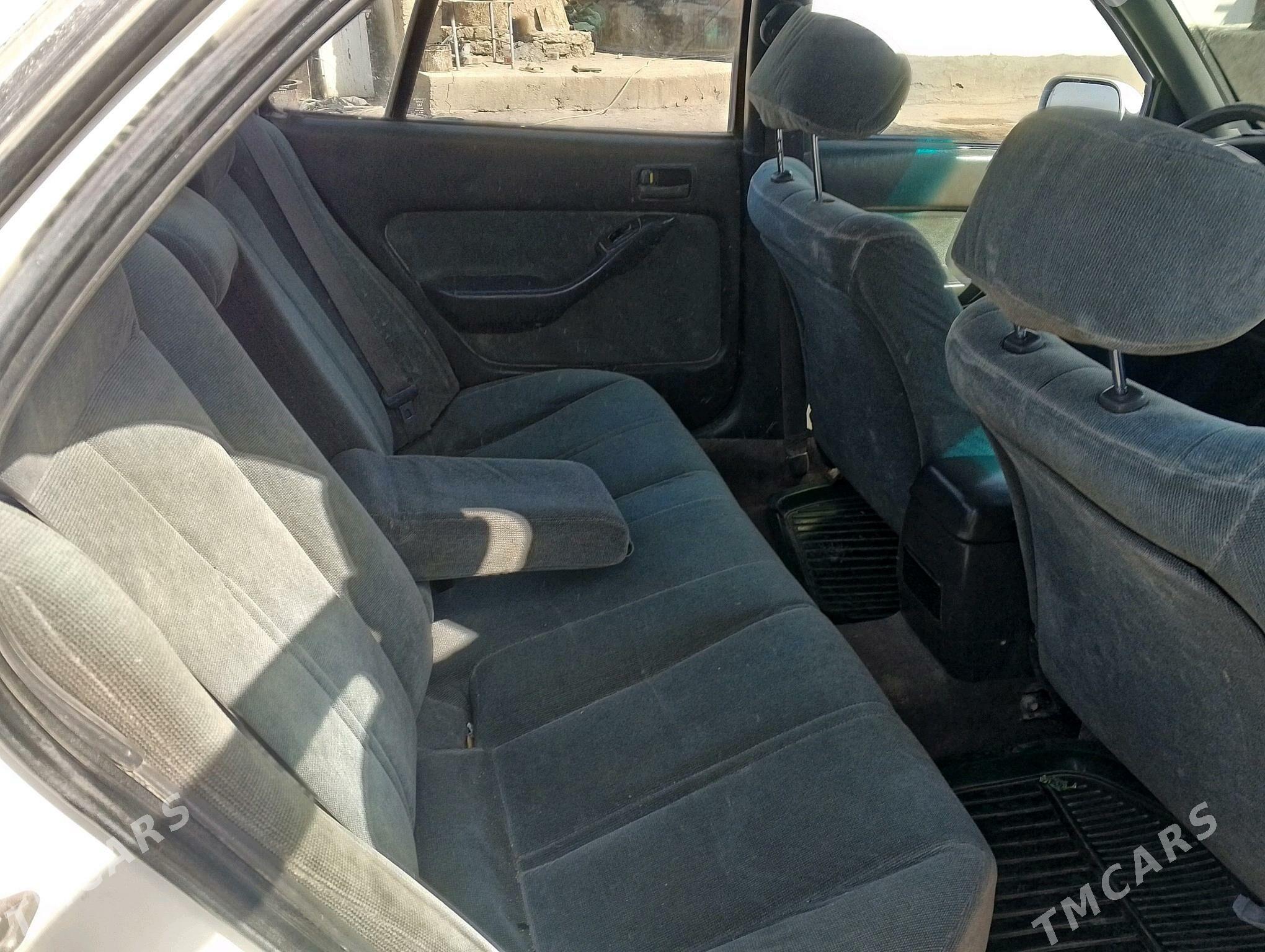 Toyota Camry 1994 - 85 000 TMT - Köýtendag - img 5