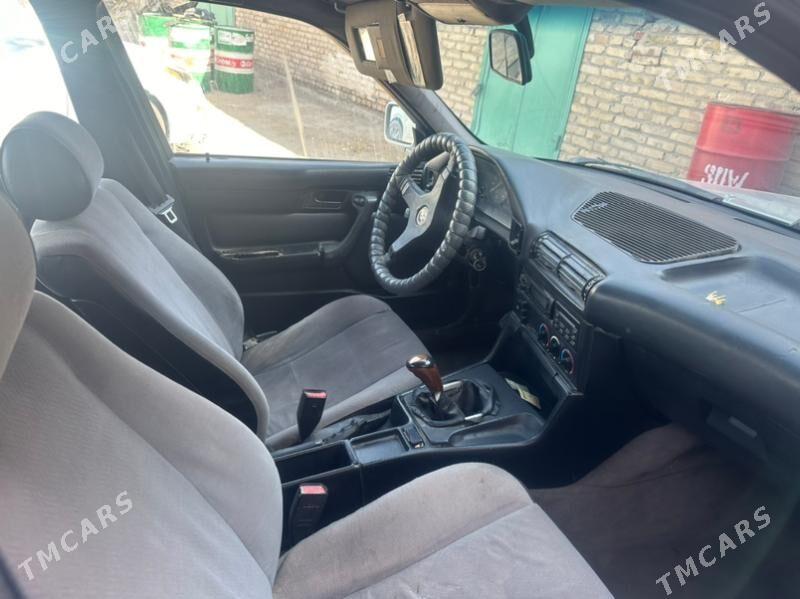 BMW 520 1990 - 60 000 TMT - Дянев - img 2
