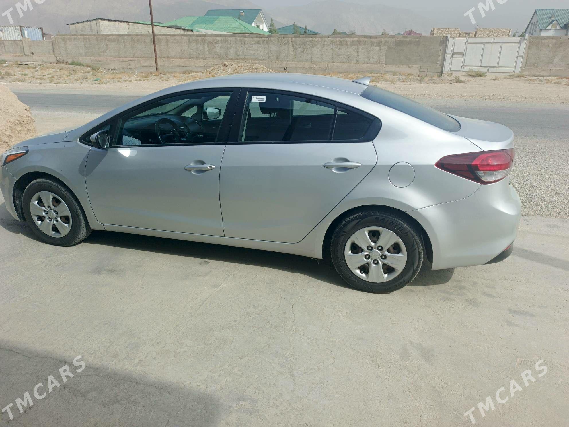 Kia Forte 2017 - 190 000 TMT - Balkanabat - img 2