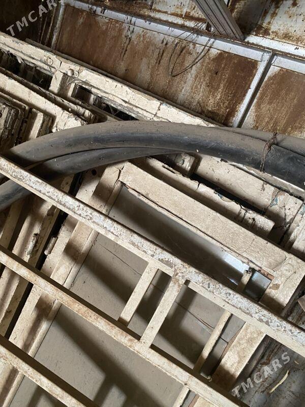 agac ayna gapylar - Дашогуз - img 1