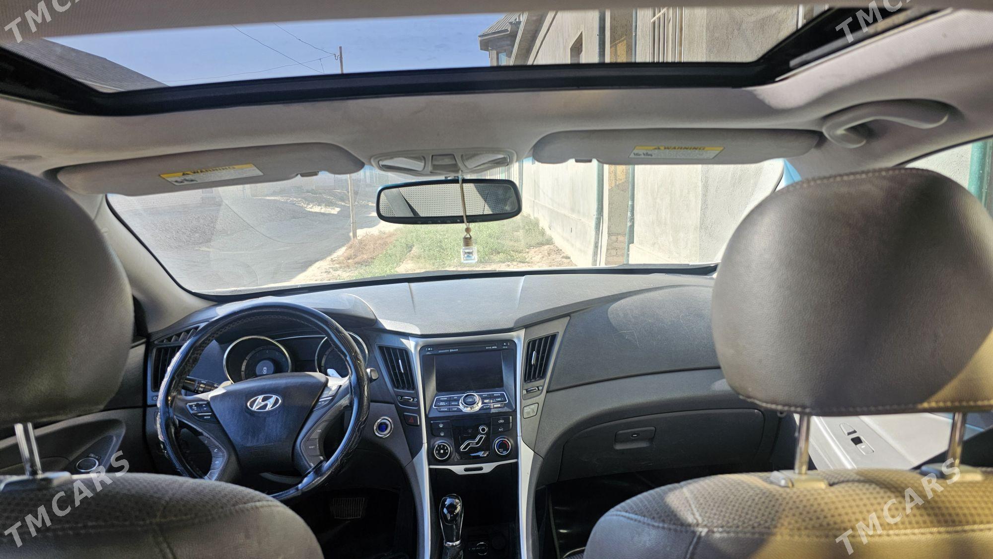 Hyundai Sonata 2011 - 150 000 TMT - Гурбансолтан Едже - img 2