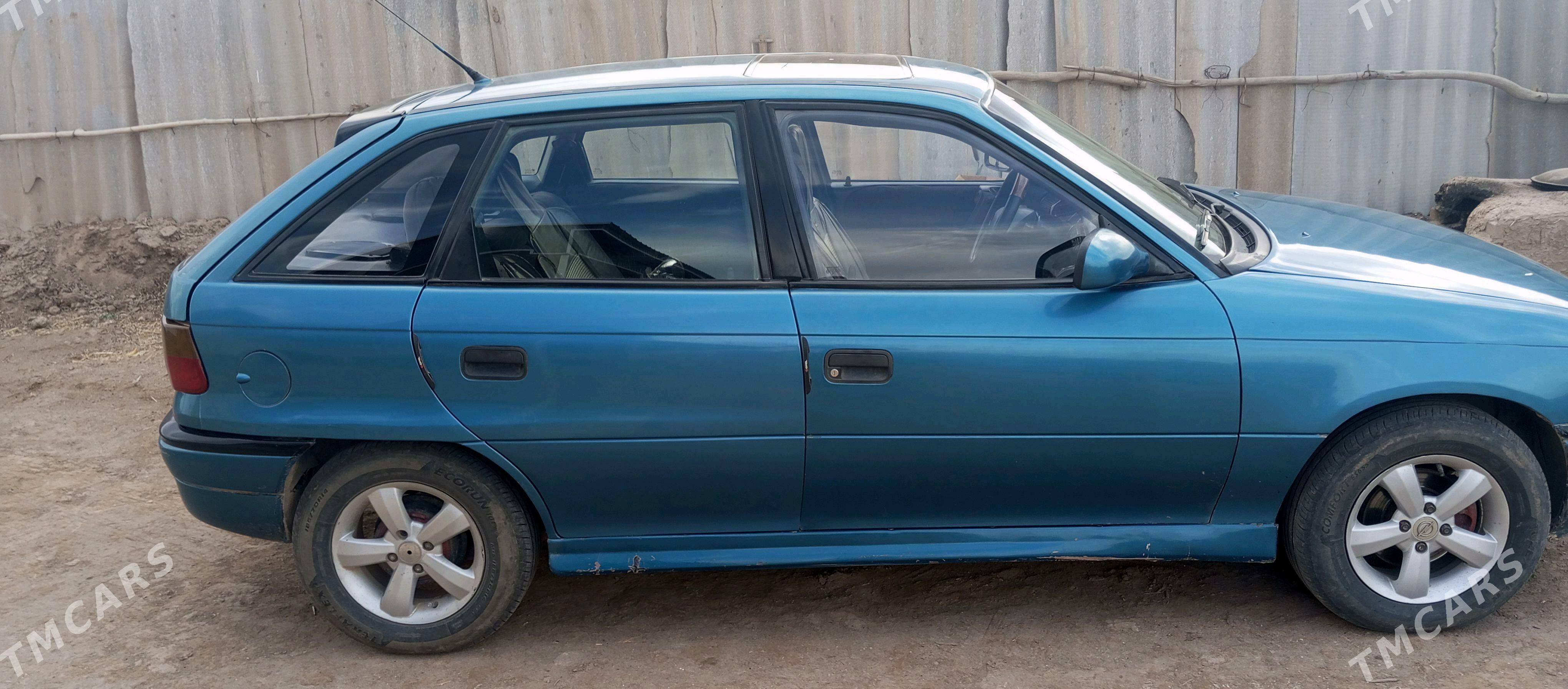 Opel Astra 1992 - 38 000 TMT - етр. Туркменбаши - img 2