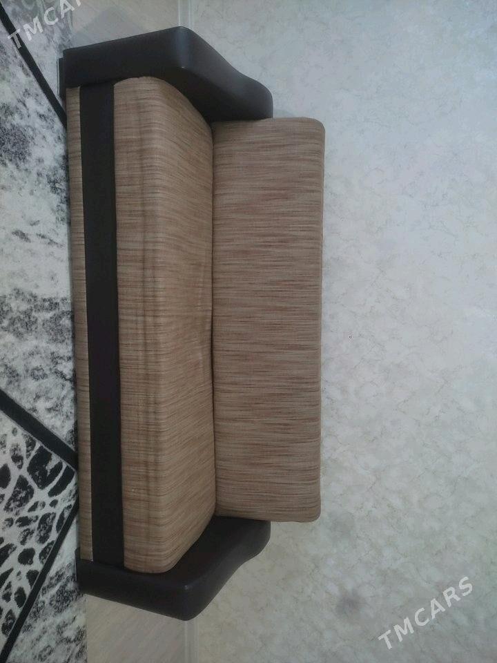 Diwan - Türkmenbaşy - img 3