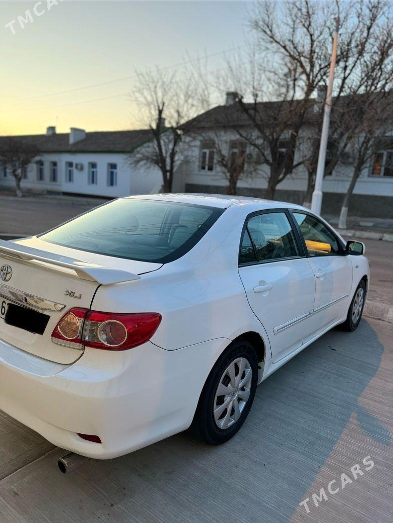 Toyota Corolla 2012 - 155 000 TMT - Туркменбаши - img 2