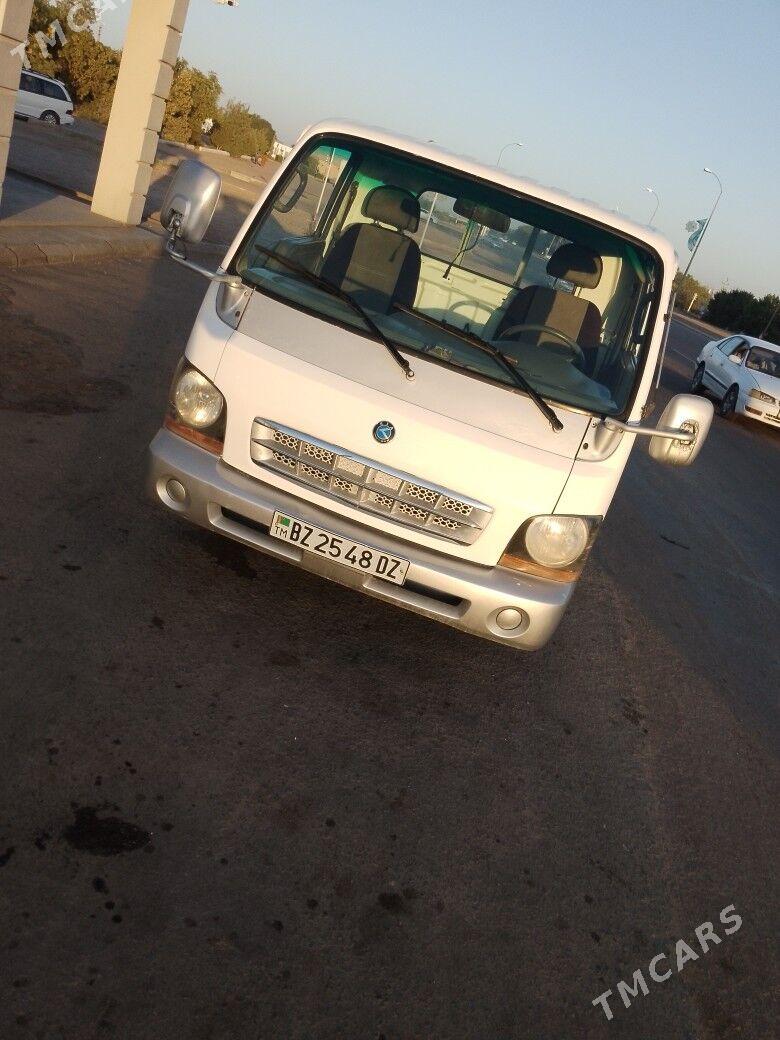Kia Bongo 2001 - 110 000 TMT - Şabat etr. - img 4