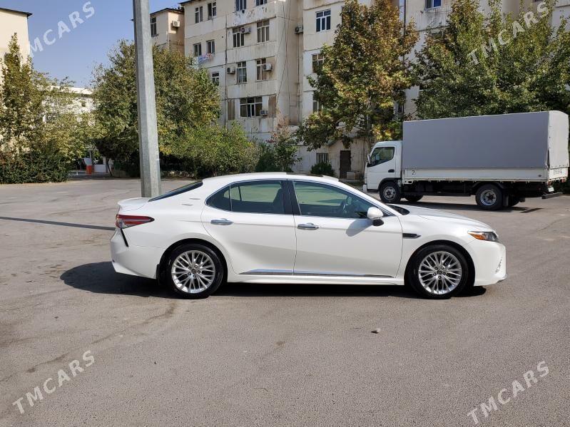 Toyota Camry 2018 - 360 000 TMT - Ашхабад - img 4