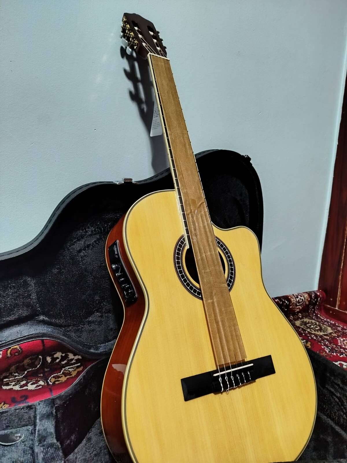 ELEKTRO KLASSIKA GITARA - Daşoguz - img 3