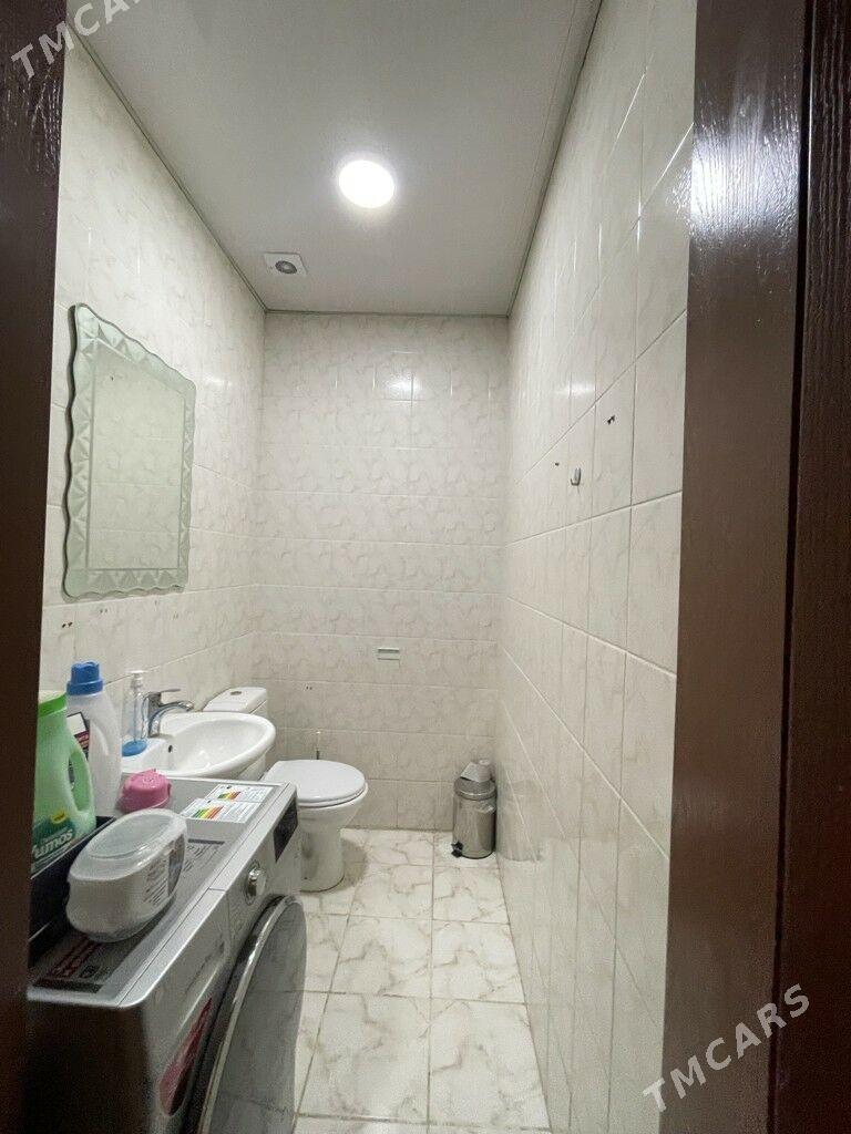 Sowestkiy 2 kom - Sowetskiý köç. (Garaşsyzlyk şaýoly) - img 7