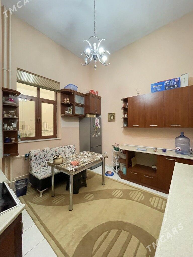 Sowestkiy 2 kom - Sowetskiý köç. (Garaşsyzlyk şaýoly) - img 5