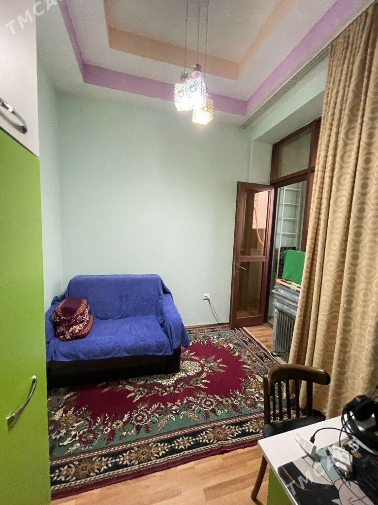 Sowestkiy 2 kom - Sowetskiý köç. (Garaşsyzlyk şaýoly) - img 9