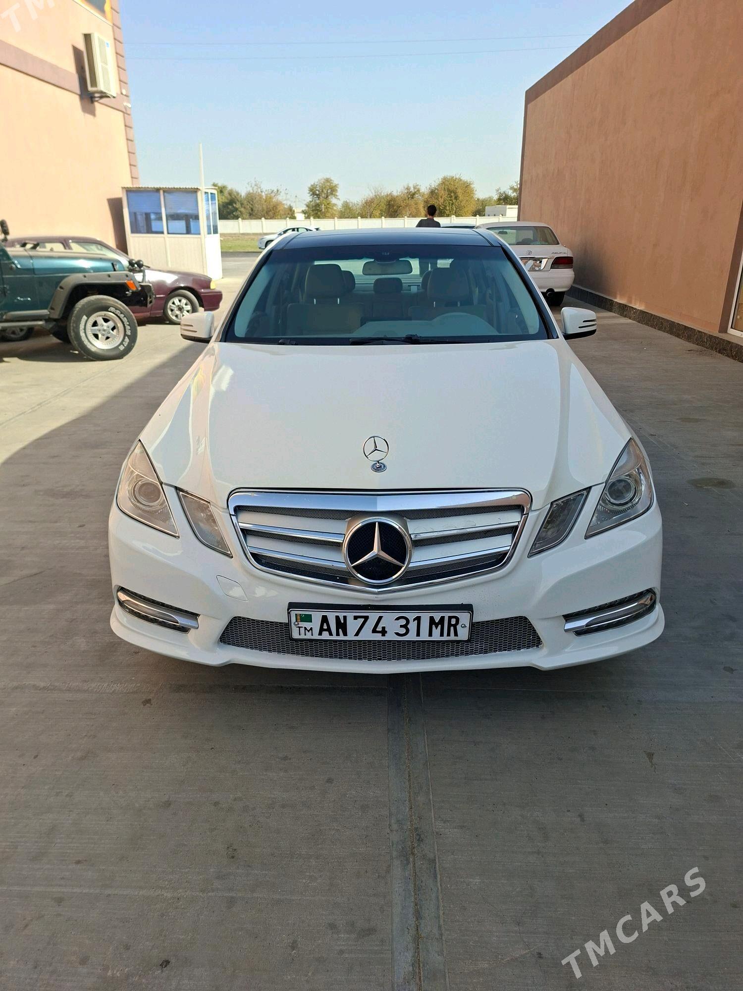 Mercedes-Benz W212 2010 - 285 000 TMT - Мары - img 3