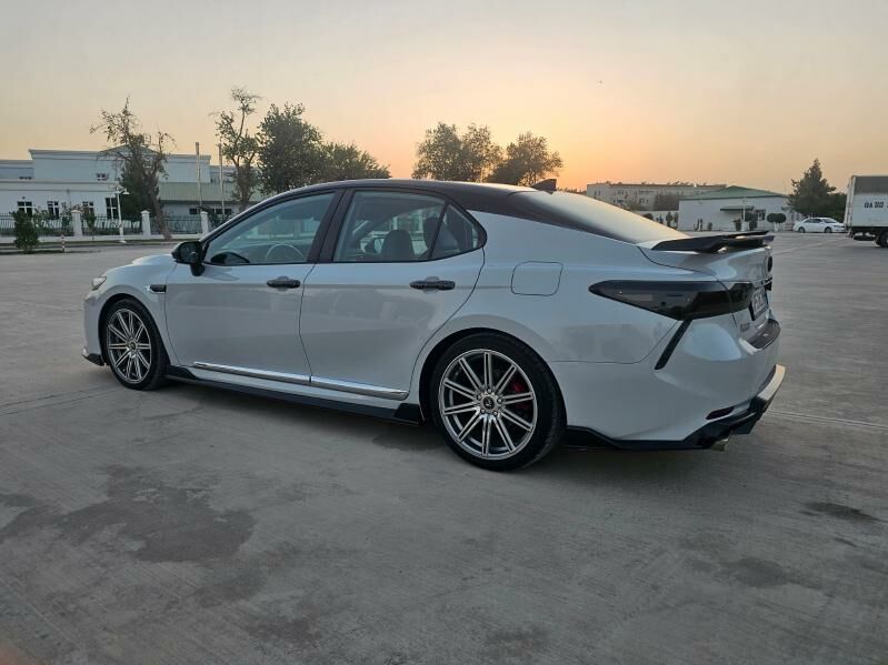 Toyota Camry 2021 - 420 000 TMT - Мары - img 2