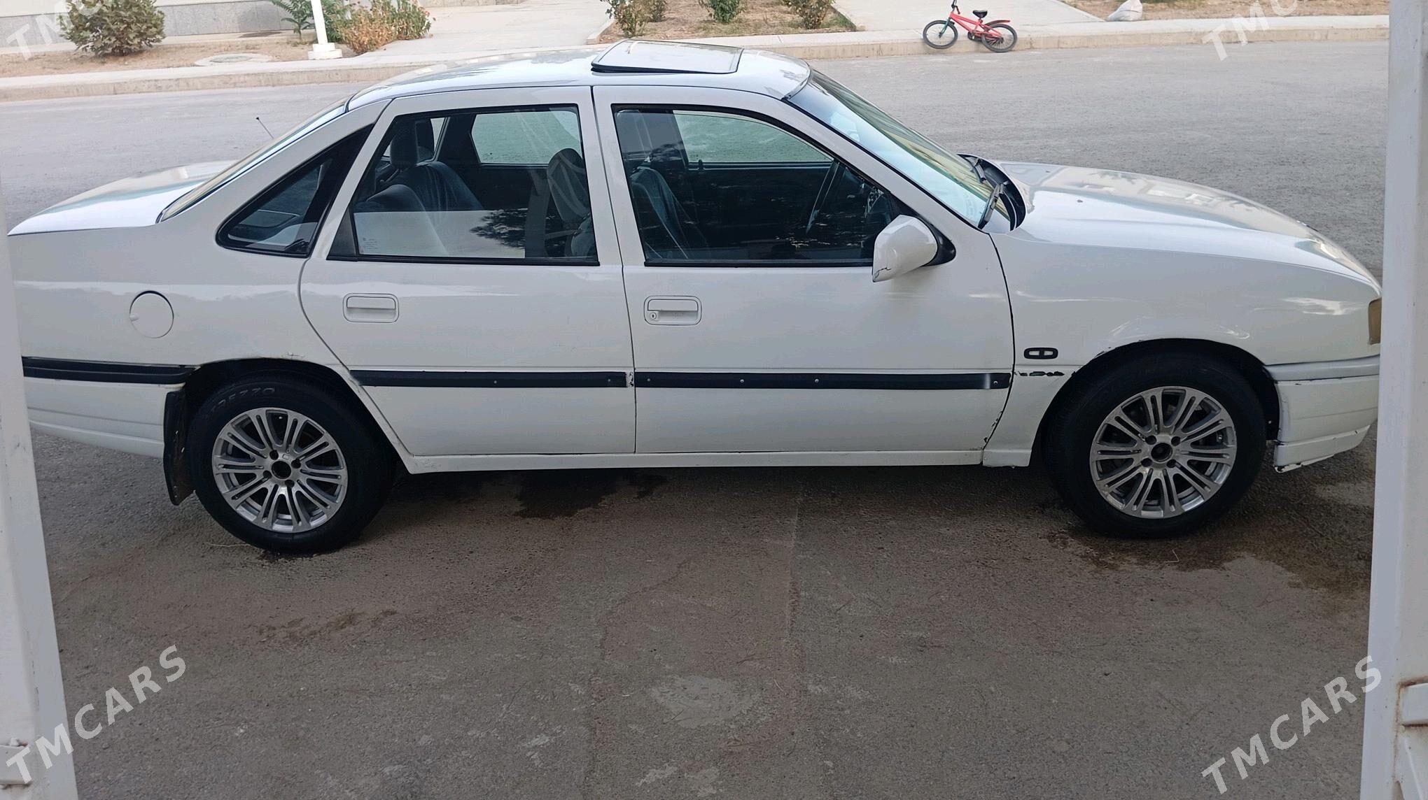 Opel Vectra 1993 - 32 000 TMT - Анев - img 5