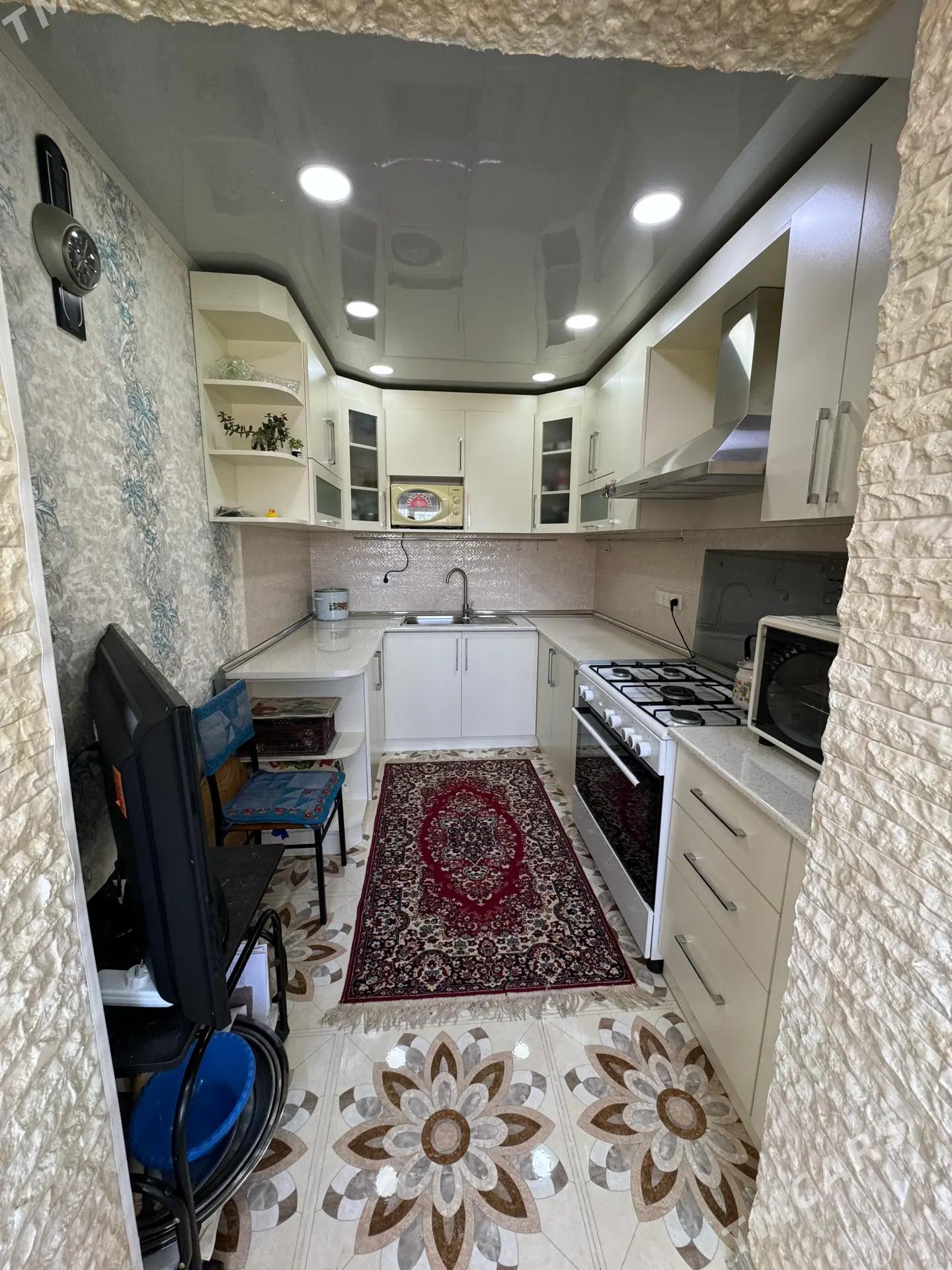 4 kom 4 mkr 3 etaj - 4 мкр - img 3