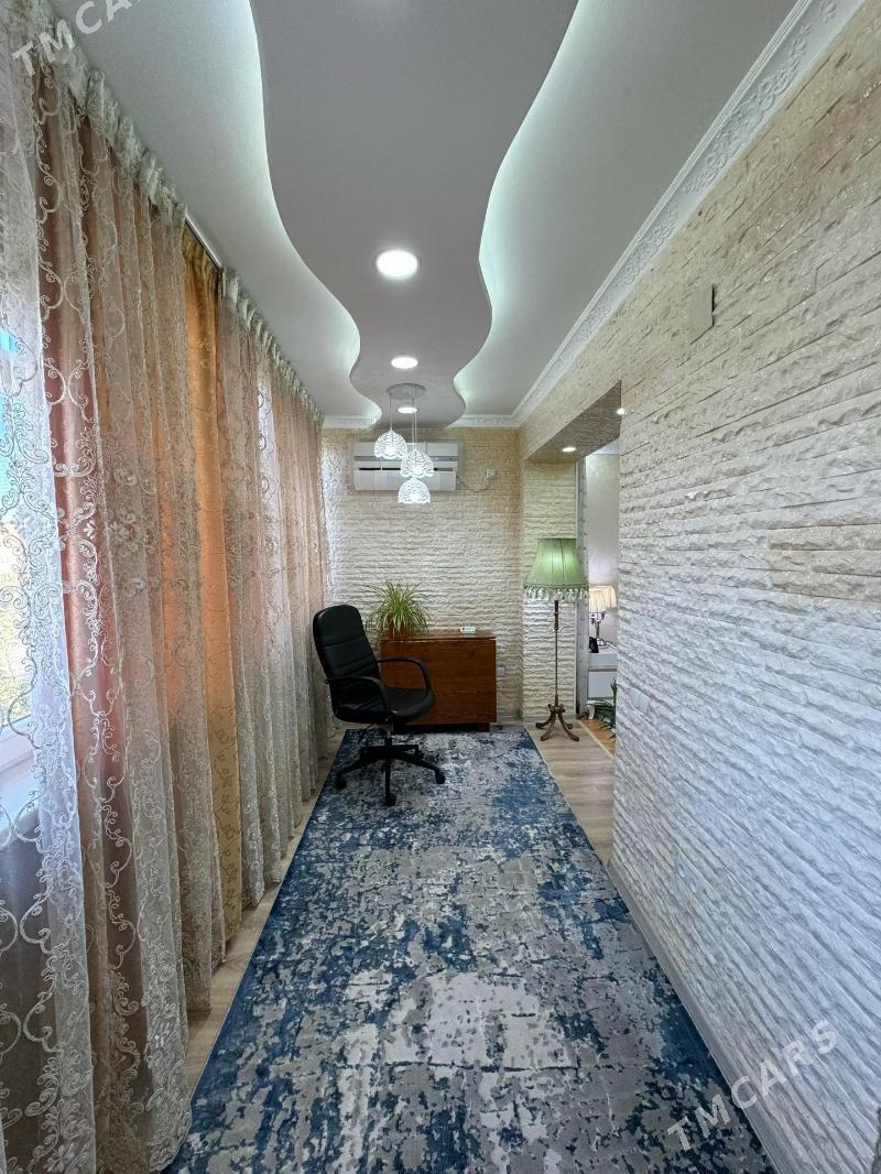 4 kom 4 mkr 3 etaj - 4 мкр - img 2