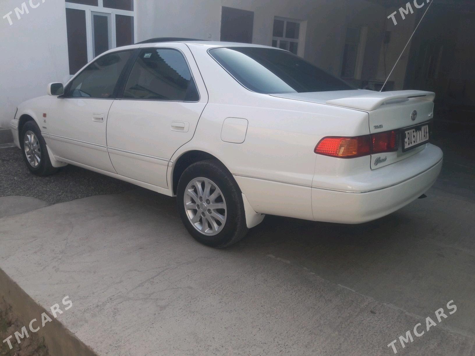 Toyota Camry 1998 - 150 000 TMT - Kaka - img 7