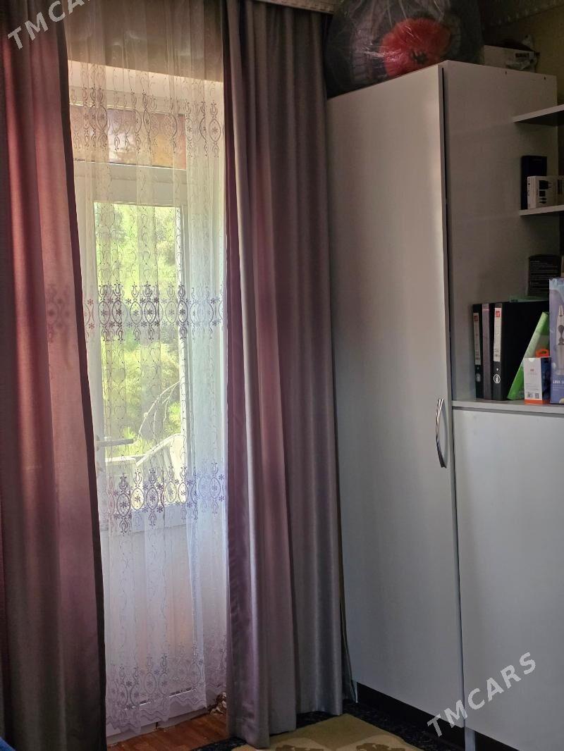 Срочно 30мкр 2комнаты 2этаж - 30 mkr - img 7