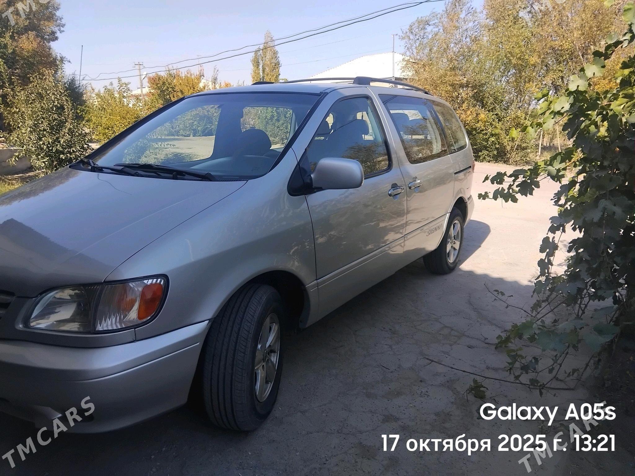 Toyota Sienna 2002 - 135 000 TMT - Гороглы (Тагта) - img 3
