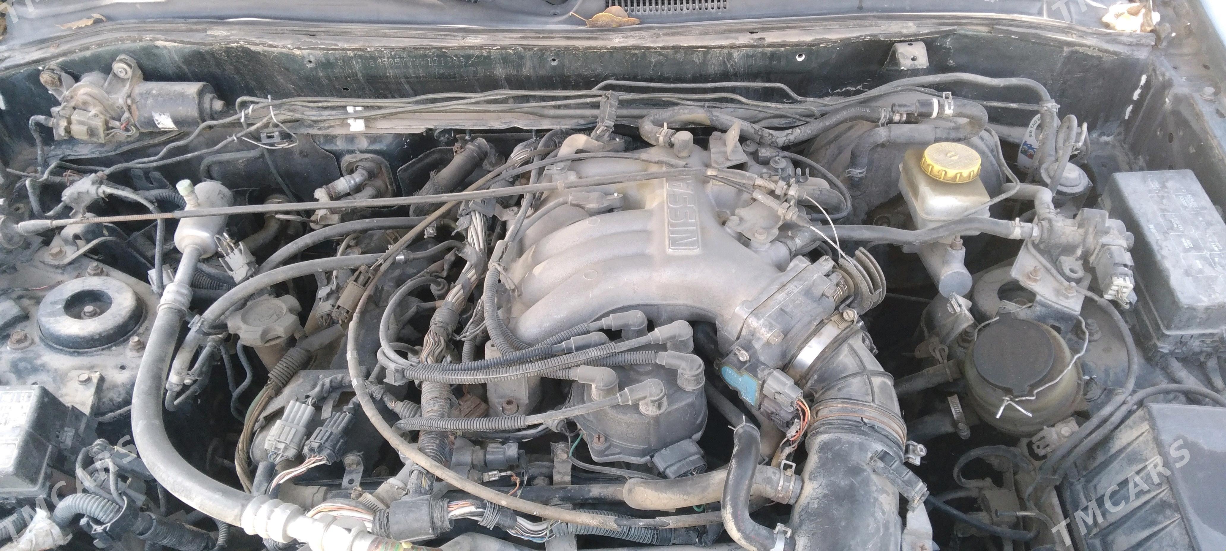 Nissan Pathfinder 1997 - 70 000 TMT - Türkmenabat - img 4