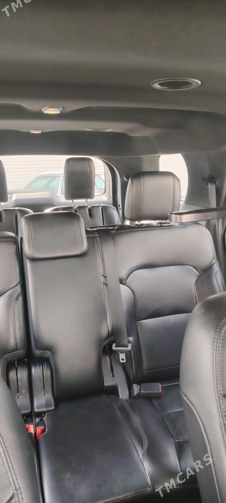 Ford Explorer 2018 - 385 000 TMT - Бузмеин - img 8
