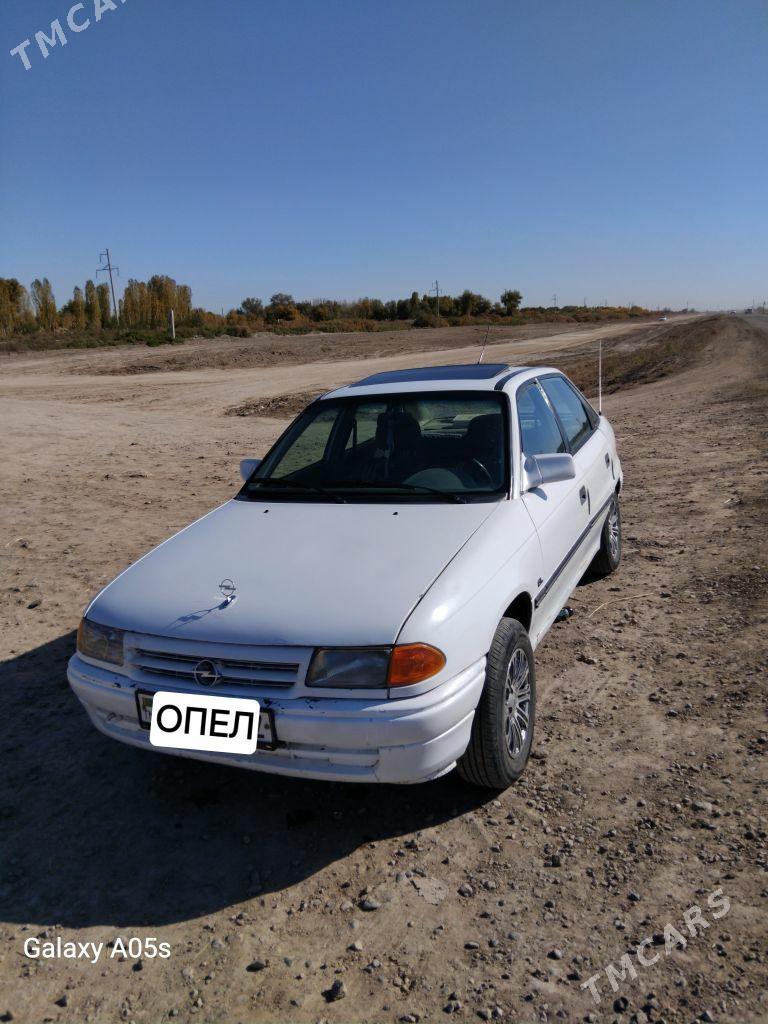 Opel Astra 1992 - 30 000 TMT - Boldumsaz - img 2