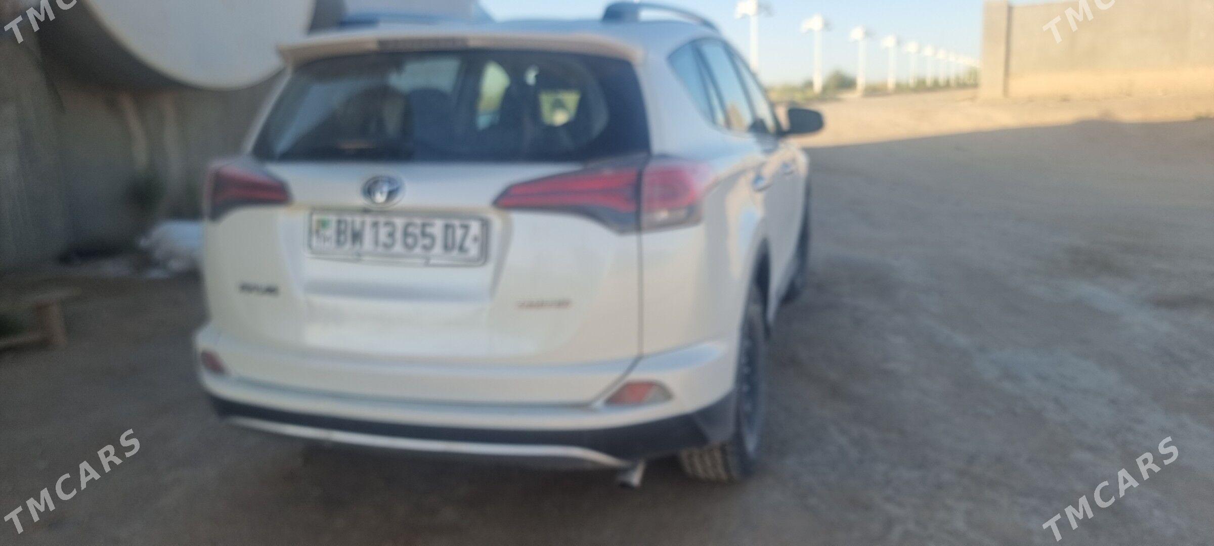 Toyota RAV4 2018 - 320 000 TMT - Губадаг - img 1
