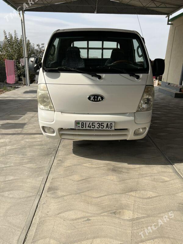 Kia Bongo 2005 - 170 000 TMT - Aşgabat - img 3