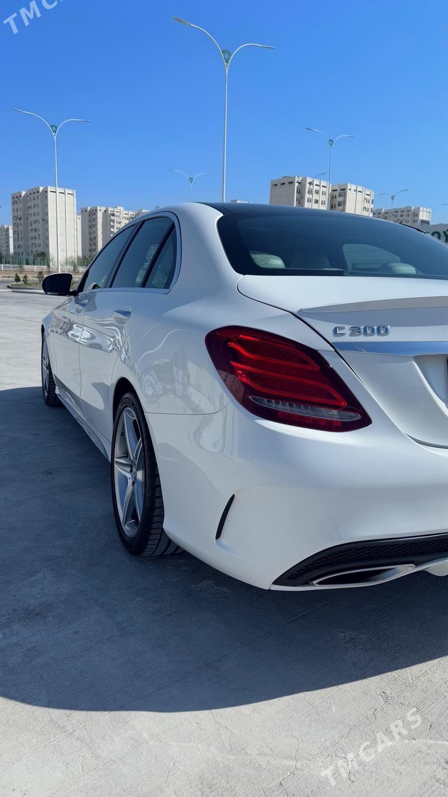 Mercedes-Benz C300 2015 - 430 000 TMT - Гарадамак Шор - img 1