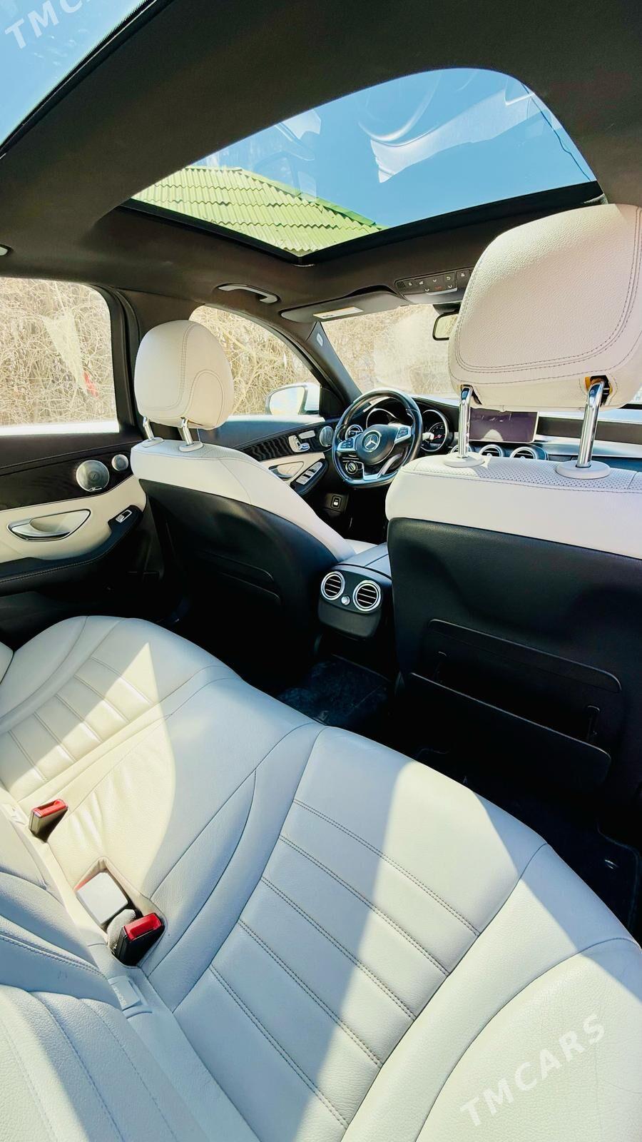 Mercedes-Benz C300 2015 - 430 000 TMT - Гарадамак Шор - img 8