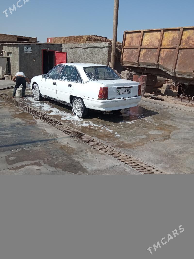 Opel Omega 1988 - 15 000 TMT - Saýat - img 5