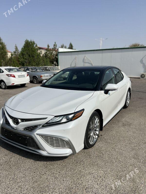 Toyota Camry 2023 - 560 000 TMT - Aşgabat - img 3