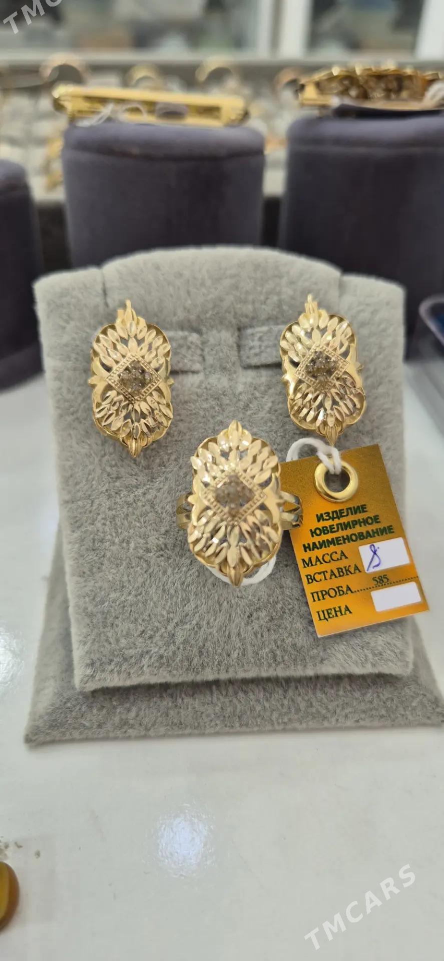 gyzyl komplektler - Ашхабад - img 3