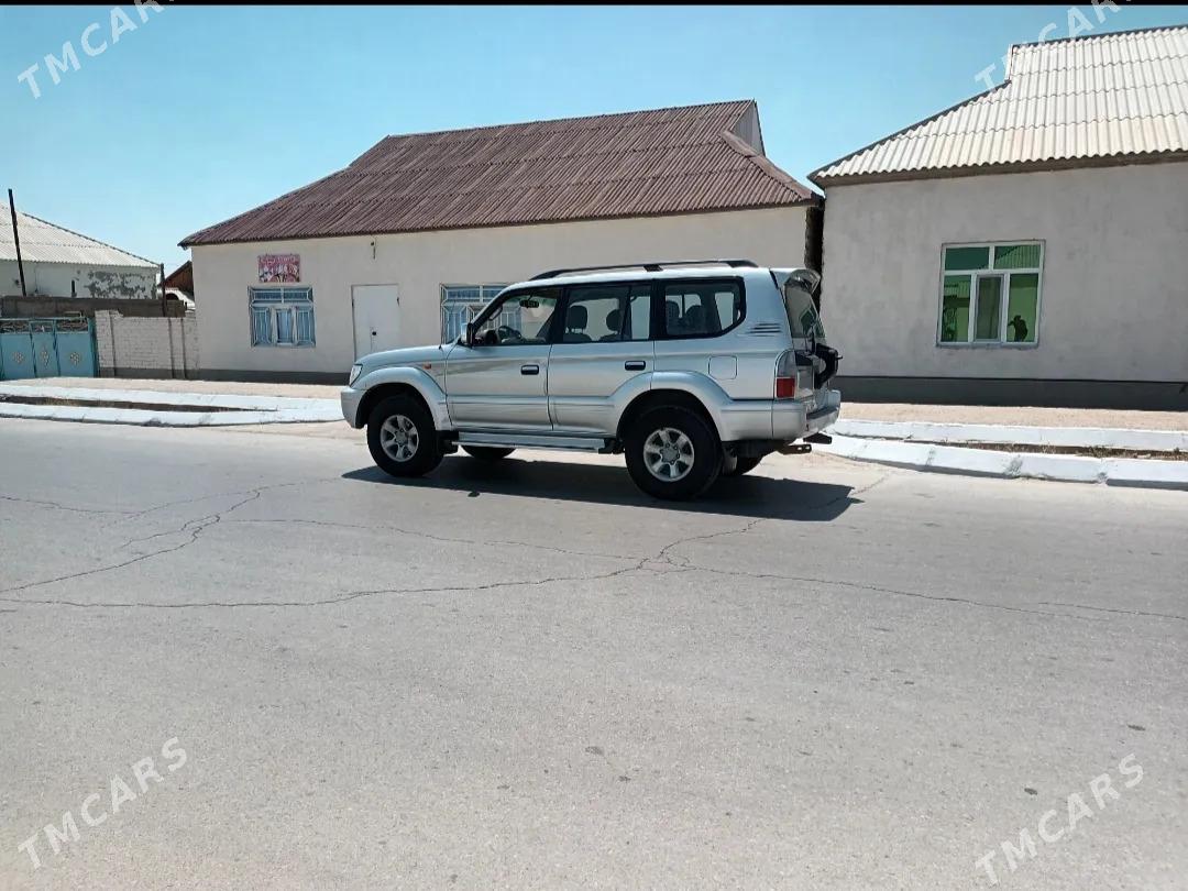 Toyota Land Cruiser Prado 2002 - 150 000 TMT - Гумдаг - img 1