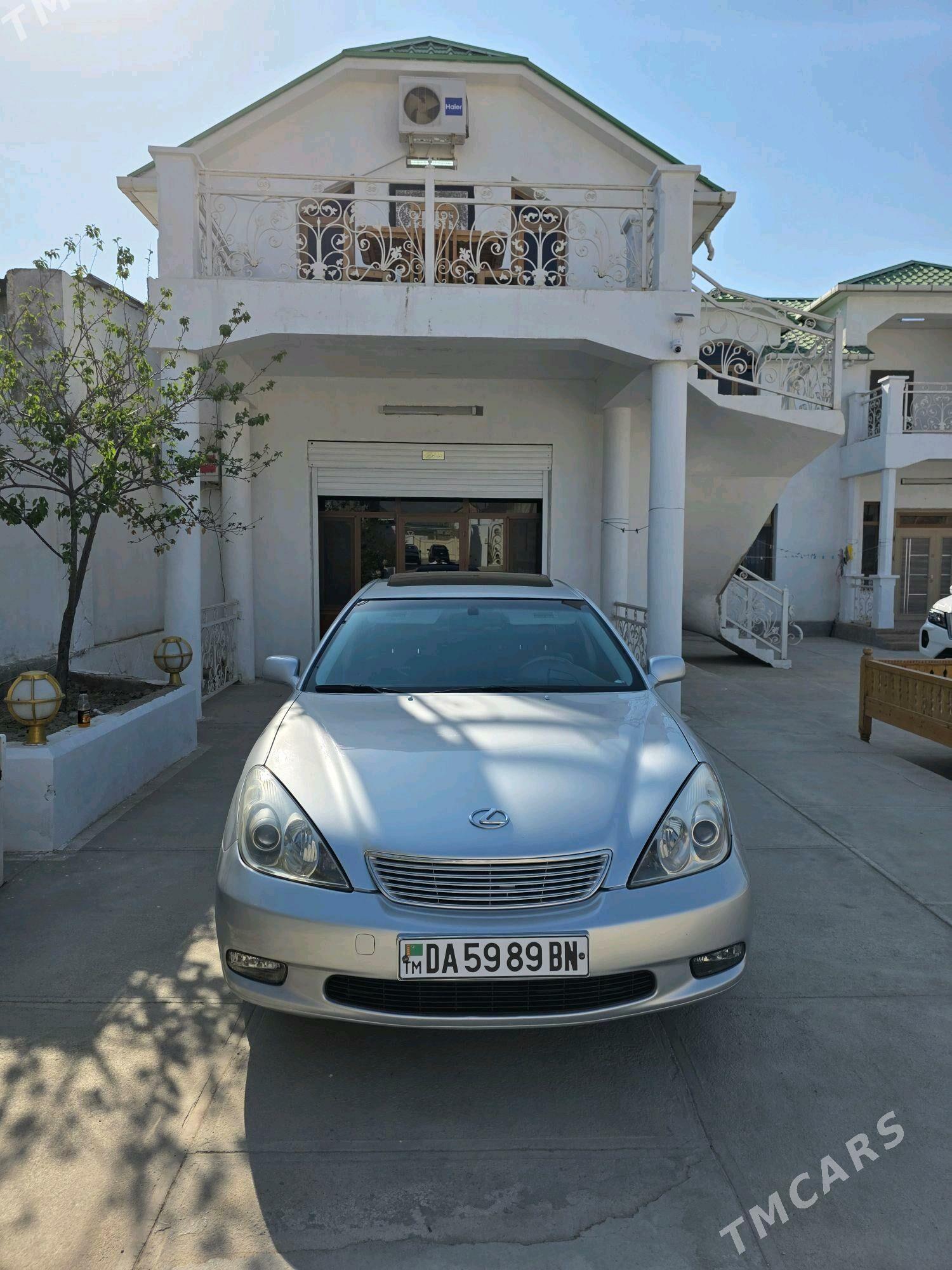Lexus ES 300 2002 - 200 000 TMT - Балканабат - img 1