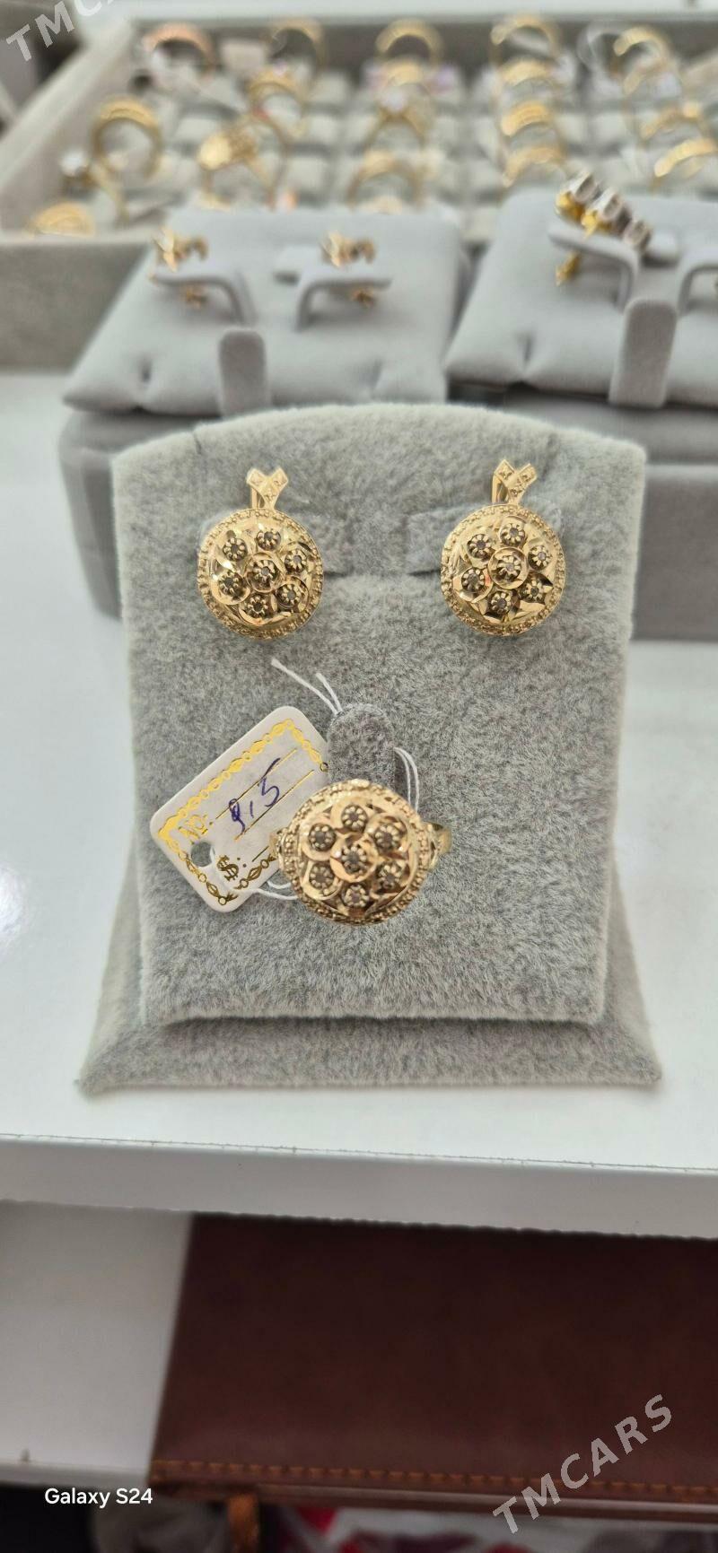 gyzyl turk komplekt - Ашхабад - img 6